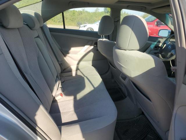 4T4BF3EK6BR193951 - 2011 TOYOTA CAMRY BASE SILVER photo 10