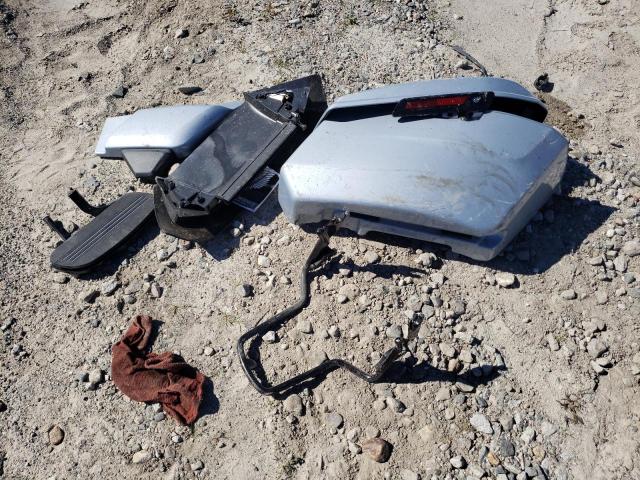 1HD1KH719RB623175 - 2024 HARLEY-DAVIDSON FLTRX 银色 照片 8