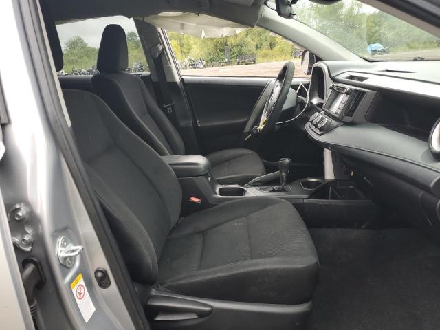 2T3ZFREV4HW375217 - 2017 TOYOTA RAV4 LE 灰色 照片 7