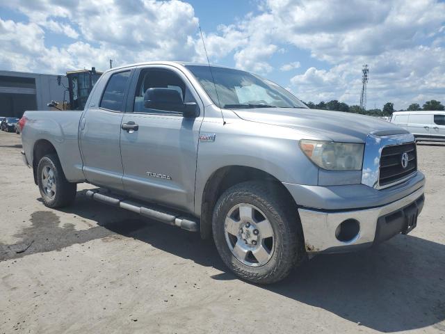 5TBBV54197S487743 - 2007 TOYOTA TUNDRA DOUBLE CAB SR5 SILVER photo 4
