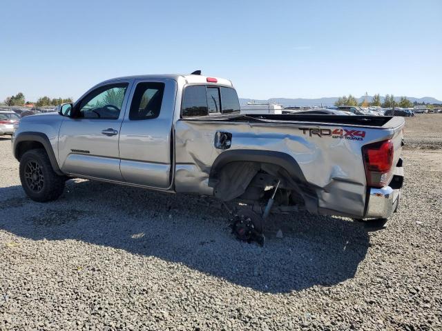 5TFSZ5AN8KX177153 - 2019 TOYOTA TACOMA ACCESS CAB Srebrny zdjęcie 2