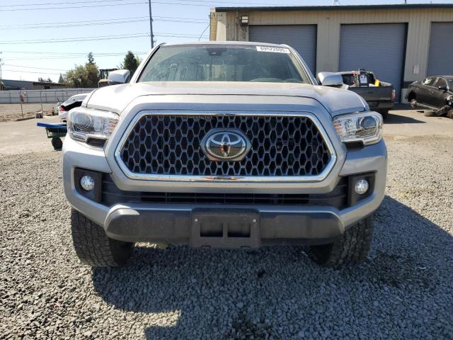 5TFSZ5AN8KX177153 - 2019 TOYOTA TACOMA ACCESS CAB Srebrny zdjęcie 5