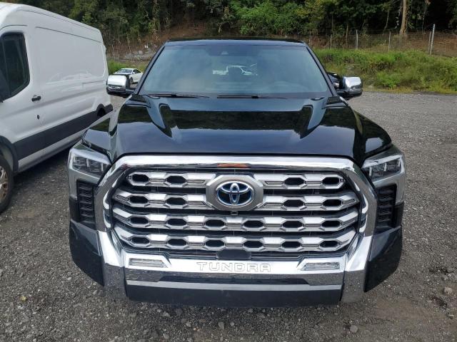 5TFMC5DBXRX063757 - 2024 TOYOTA TUNDRA CREWMAX PLATINUM შავი ფოტო 5