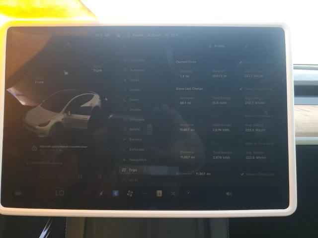 7SAYGDED5RF123120 - 2024 TESLA MODEL Y WHITE photo 9