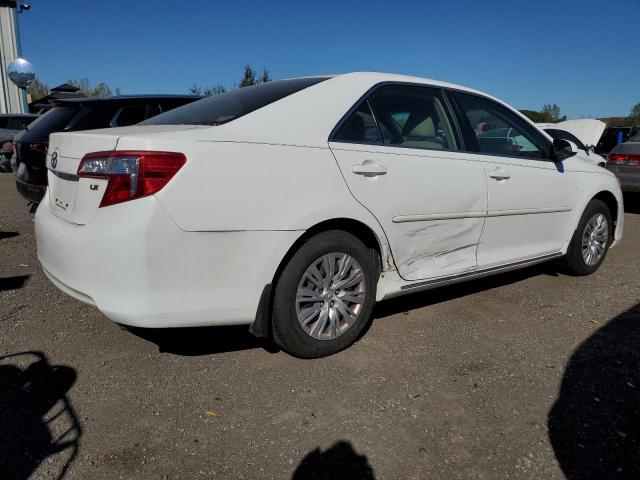 4T1BF1FK7CU573587 - 2012 TOYOTA CAMRY BASE WHITE photo 3