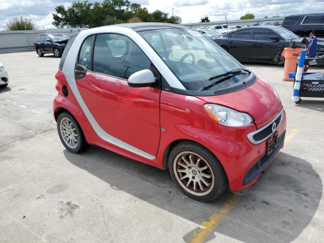 WMEEJ3BA3DK672544 - 2013 SMART FORTWO PURE RED photo 4