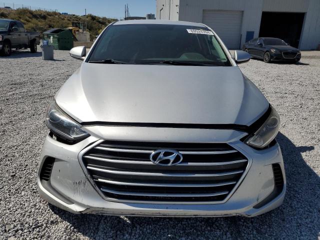 5NPD84LF8JH253590 - 2018 HYUNDAI ELANTRA SEL SILVER photo 5