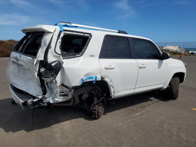 JTEBU5JR1K5729956 - 2019 TOYOTA 4RUNNER SR5 WHITE photo 3