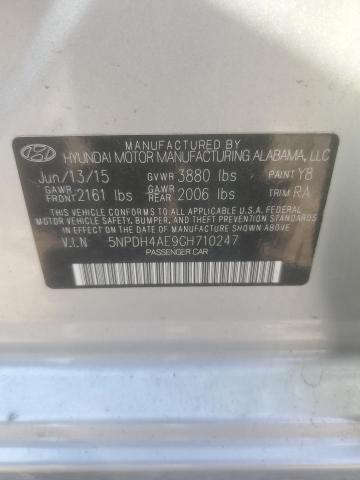 5NPDH4AE9GH710247 - 2016 HYUNDAI ELANTRA SE SILVER photo 12