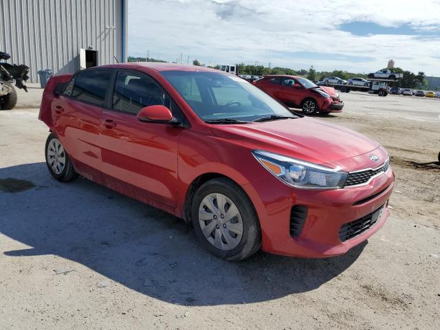 3KPA24AD0LE346939 - 2020 KIA RIO LX RED photo 4