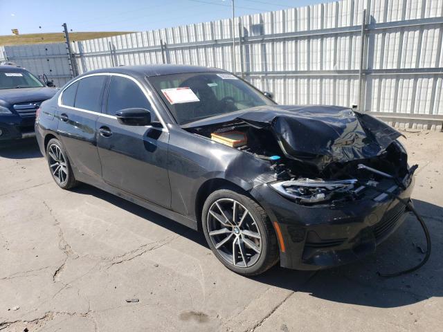 3MW5R7J55K8B01247 - 2019 BMW 330XI BLACK photo 4