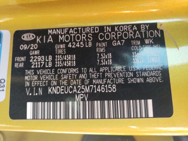 KNDEUCA25M7146158 - 2021 KIA SELTOS S YELLOW photo 14