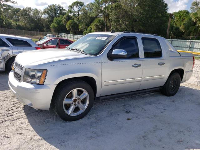 3GNMCGE01CG266533 - 2012 CHEVROLET AVALANCHE LTZ SILVER photo 1