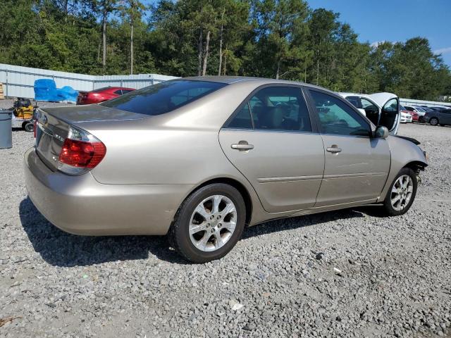 JTDBF30K050163989 - 2005 TOYOTA CAMRY LE BEIGE photo 3
