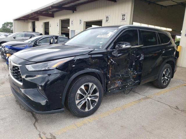 2022 TOYOTA HIGHLANDER XLE, 