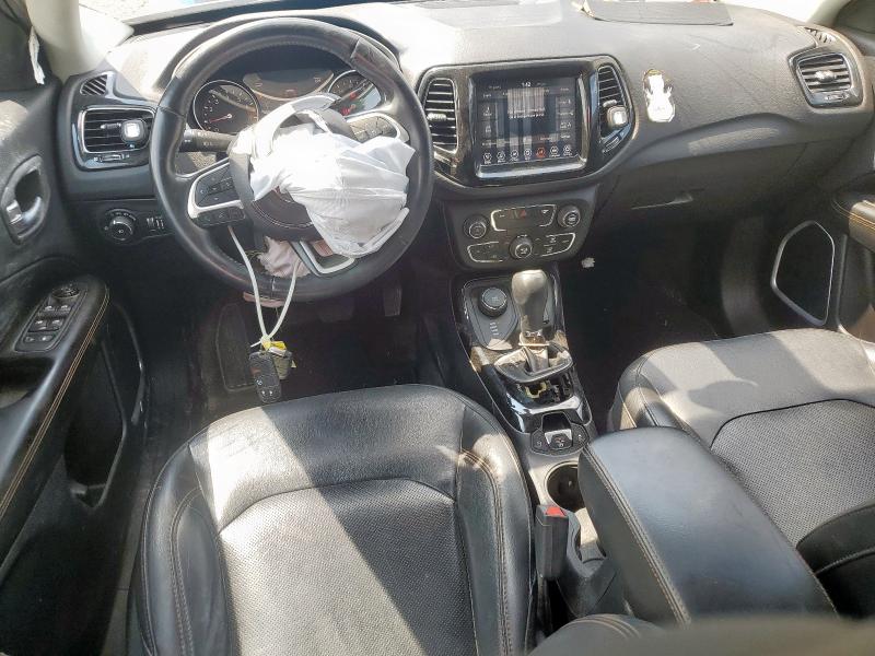 3C4NJDCB9JT283252 - 2018 JEEP COMPASS LIMITED Weiß Foto 8