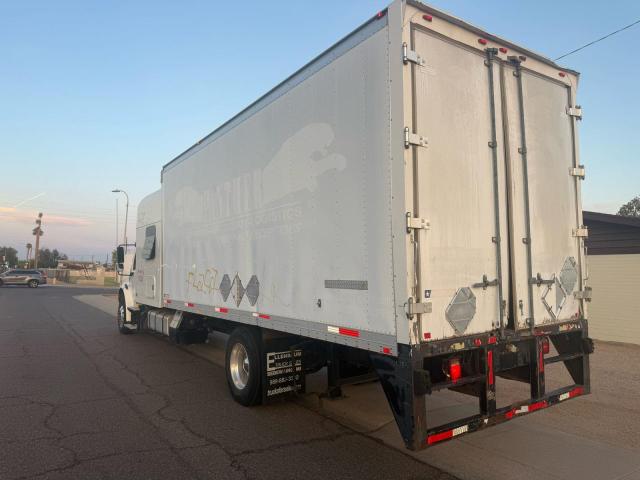 1FVACXBS9CHBR5497 - 2012 FREIGHTLINER M2 106 MEDIUM DUTY WHITE photo 3