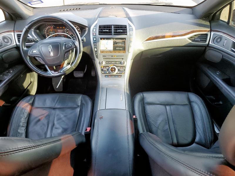 3LN6L5E97HR659934 - 2017 LINCOLN MKZ RESERVE შავი ფოტო 8