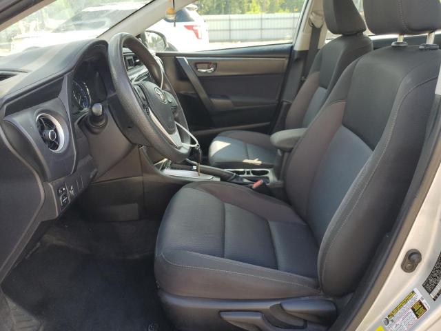 5YFBURHE1JP770474 - 2018 TOYOTA COROLLA L SILVER photo 7