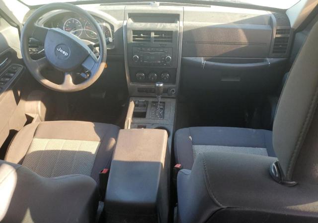 1J8GN28K69W510311 - 2009 JEEP LIBERTY SPORT SILVER photo 8