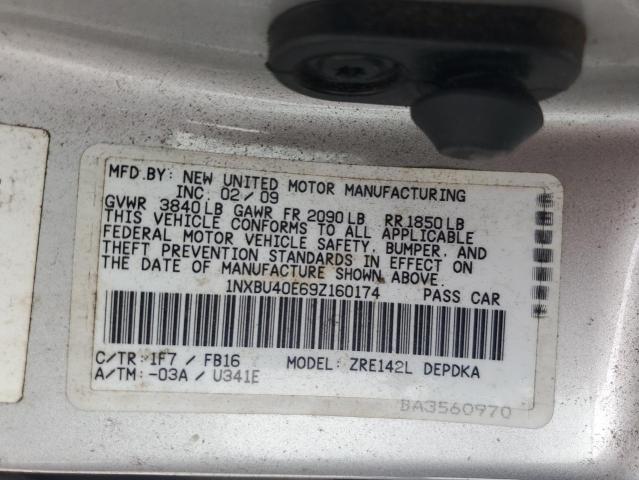 1NXBU40E69Z160174 - 2009 TOYOTA COROLLA BASE SILVER photo 12