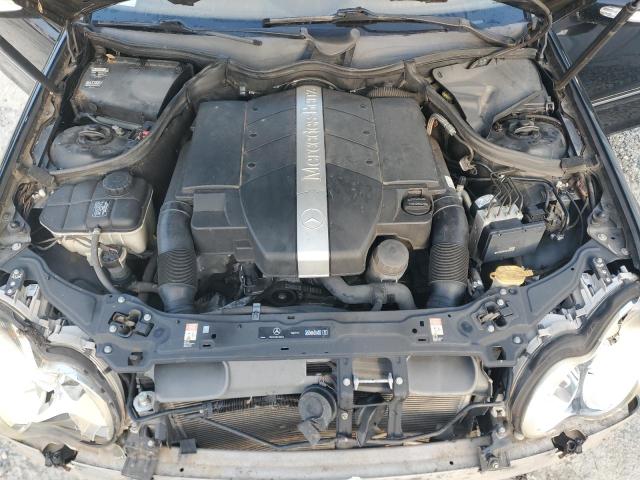 WDBRF61JX3F423877 - 2003 MERCEDES-BENZ C 240 黑色 照片 11