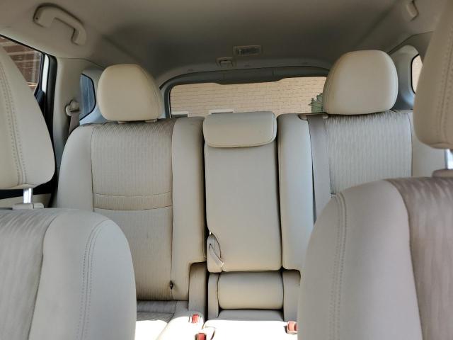 JN8AT2MT4HW137404 - 2017 NISSAN ROGUE S WHITE photo 10