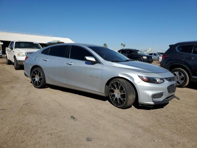 1G1ZD5ST3JF207764 - 2018 CHEVROLET MALIBU LT SILVER photo 4