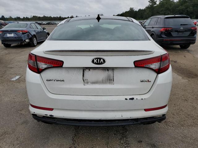 5XXGR4A64DG093785 - 2013 KIA OPTIMA SX WHITE photo 6