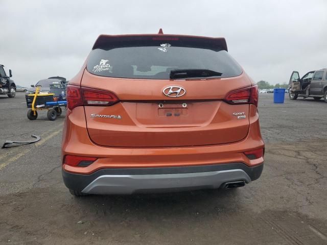 5XYZUDLB8HG471402 - 2017 HYUNDAI SANTA FE S ORANGE photo 6