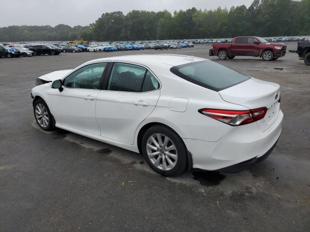 4T1C11AK8LU956593 - 2020 TOYOTA CAMRY LE თეთრი ფოტო 2