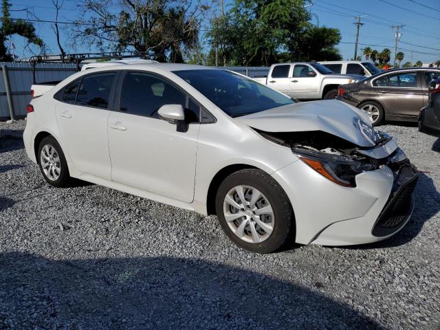 JTDEPMAE5N3026490 - 2022 TOYOTA COROLLA LE WHITE photo 4