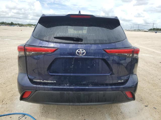 5TDGZRAH2NS553590 - 2022 TOYOTA HIGHLANDER XLE BLUE photo 6