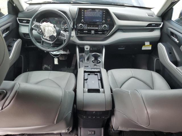 5TDGZRAH2NS553590 - 2022 TOYOTA HIGHLANDER XLE BLUE photo 8