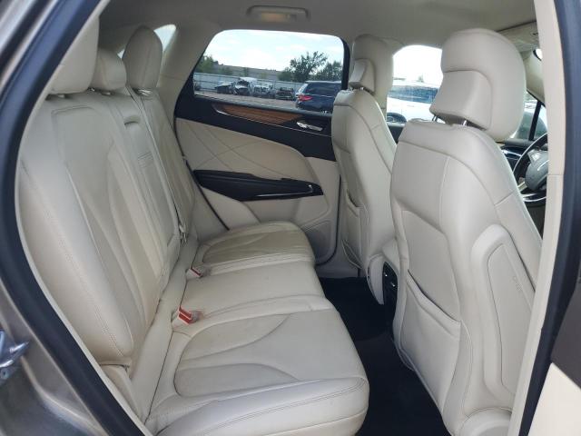 5LMCJ2C94GUJ31556 - 2016 LINCOLN MKC SELECT GOLD photo 11