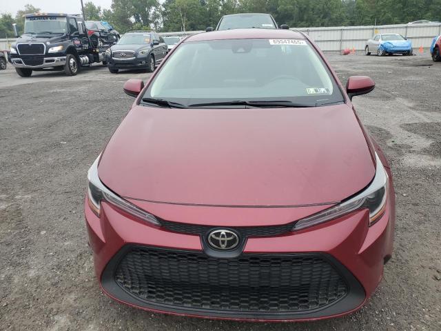 5YFEPMAE2NP380023 - 2022 TOYOTA COROLLA LE RED photo 5