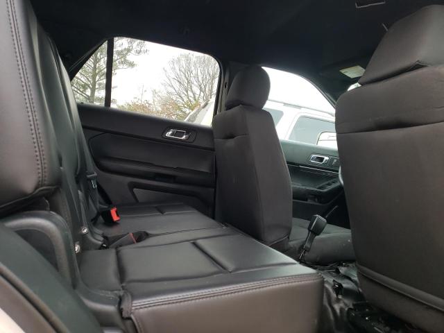 1FM5K8AT4JGC18681 - 2018 FORD EXPLORER POLICE INTERCEPTOR SILVER photo 11
