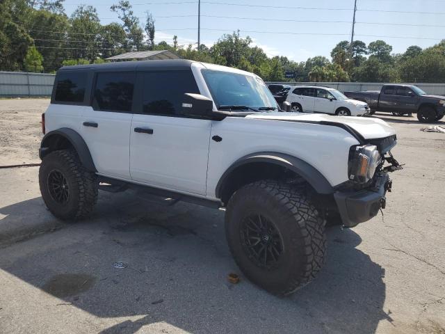 1FMEE5DP7PLB51708 - 2023 FORD BRONCO BASE WHITE photo 4