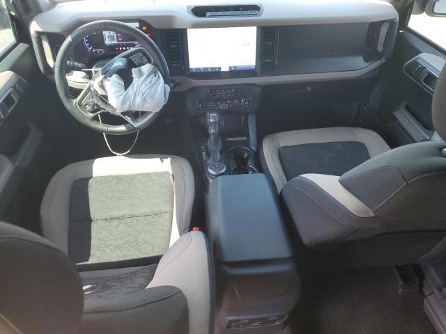 1FMEE5DP7PLB51708 - 2023 FORD BRONCO BASE WHITE photo 8