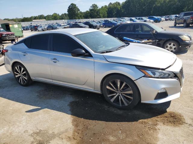 1N4BL4CV0KC168906 - 2019 NISSAN ALTIMA SR SILVER photo 4