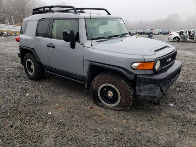 JTEBU4BF4DK155825 - 2013 TOYOTA FJ CRUISER GRAY photo 4