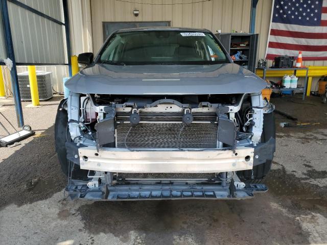 2T3H1RFVXNC177215 - 2022 TOYOTA RAV4 LE 银色 照片 5