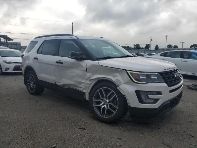 1FM5K8GT6HGC67897 - 2017 FORD EXPLORER SPORT Weiß Foto 4