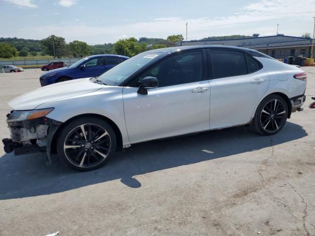 2019 TOYOTA CAMRY XSE, 
