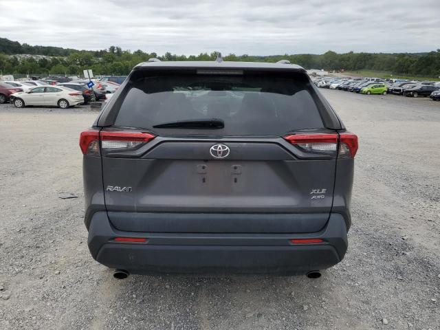 2T3P1RFV1MC232435 - 2021 TOYOTA RAV4 XLE CHARCOAL photo 6