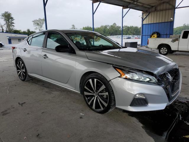 1N4BL4CV3KC125662 - 2019 NISSAN ALTIMA SR 银色 照片 4