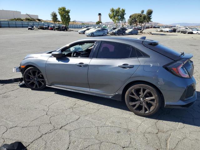 SHHFK7H49JU418711 - 2018 HONDA CIVIC SPORT ნაცრისფერი ფოტო 2