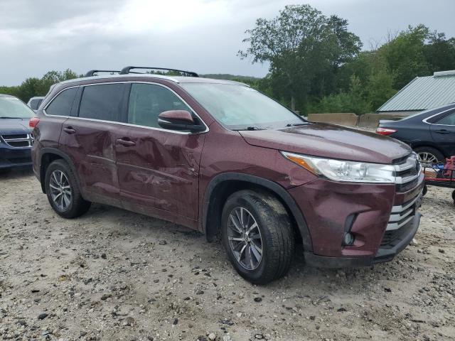 5TDJZRFH4JS494308 - 2018 TOYOTA HIGHLANDER SE Бордовий фото 4