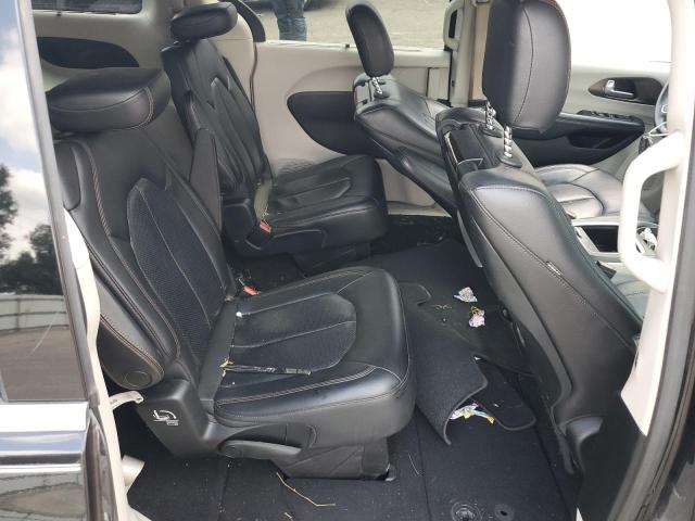 2C4RC1EG0JR317309 - 2018 CHRYSLER PACIFICA TOURING L PLUS BLACK photo 11