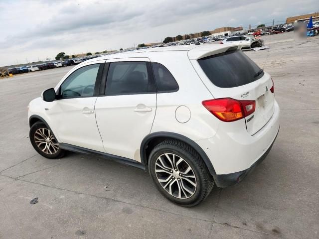 JA4AP3AU9GZ049314 - 2016 MITSUBISHI OUTLANDER ES WHITE photo 2